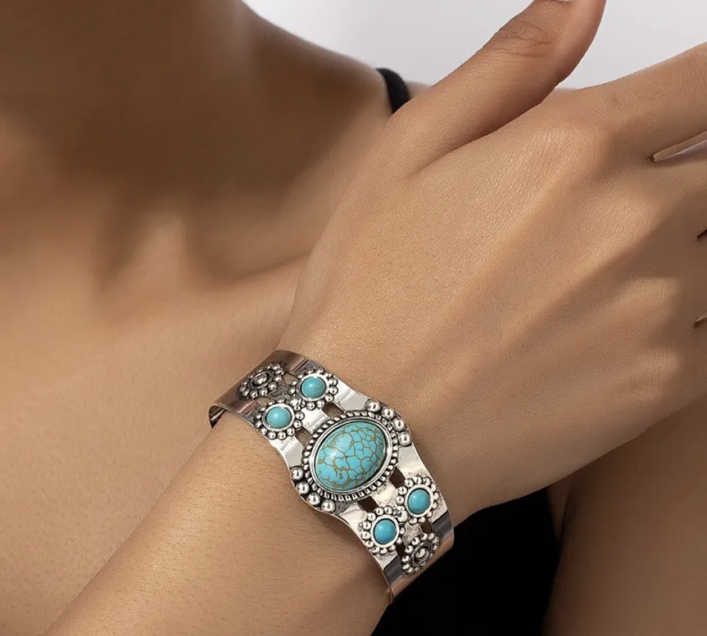 Brand New-Turquoise Stone Cuff Bracelet