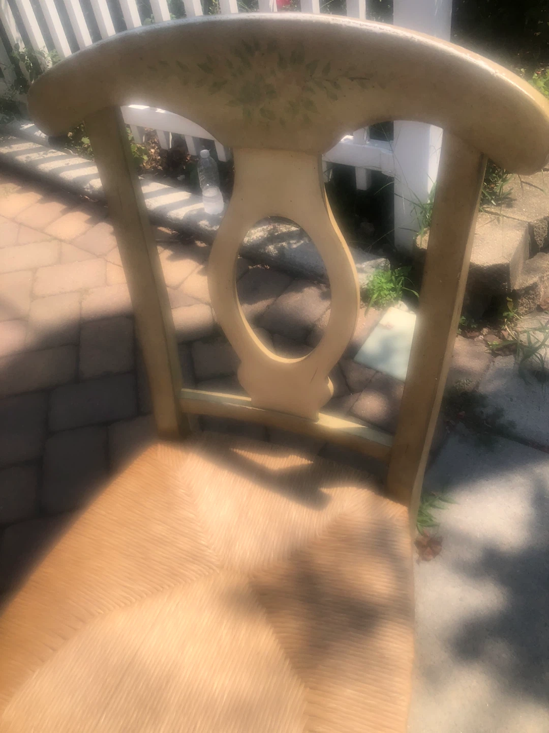Round Pedestal Dining Table with 4 Chairs - photo 4