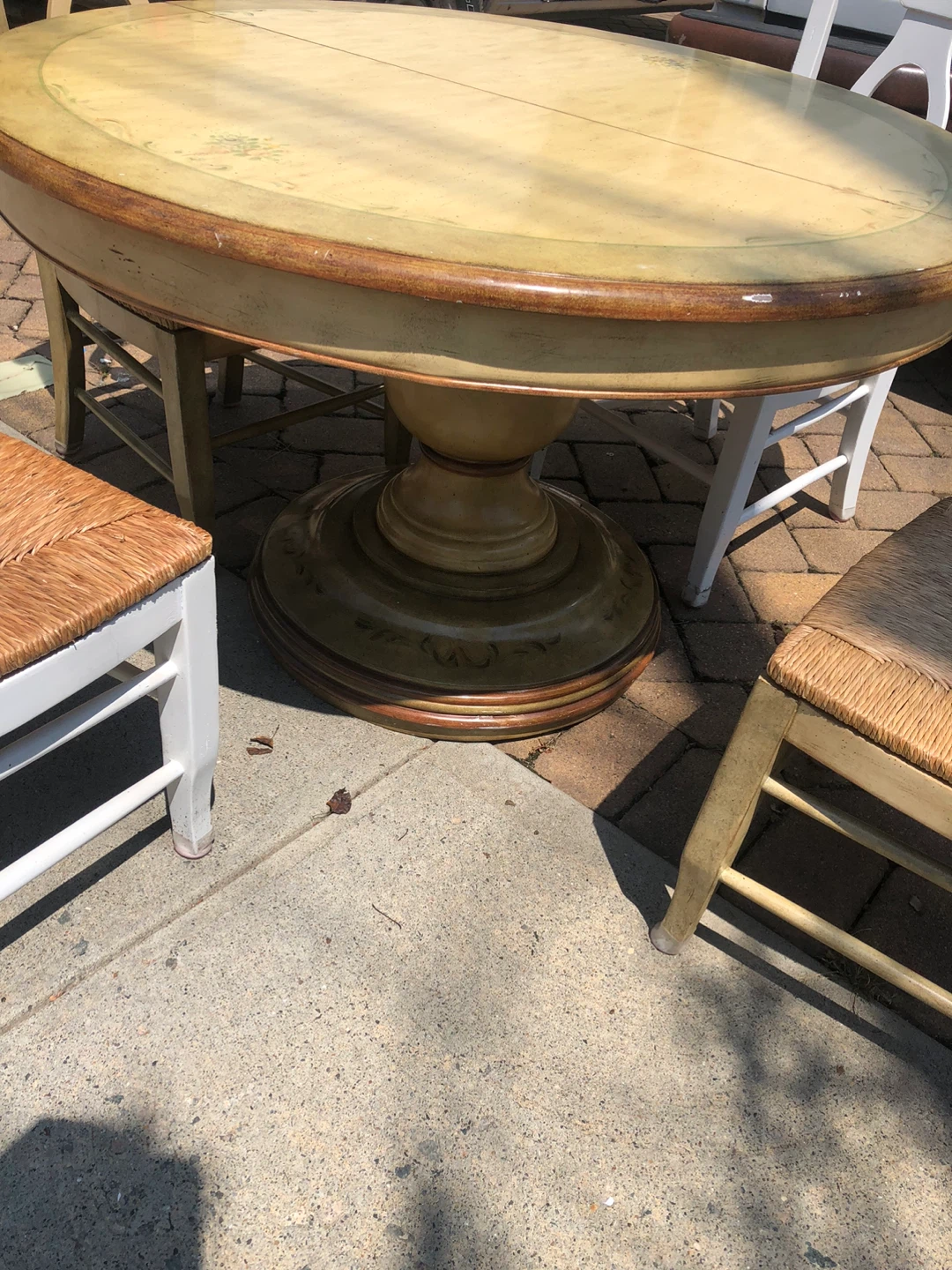 Round Pedestal Dining Table with 4 Chairs - photo 3