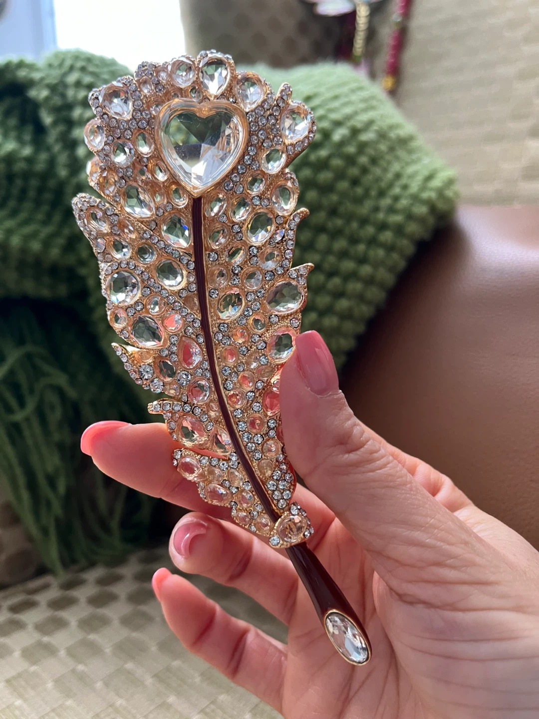 Feather Brooch with Heart-Shaped Crystal - photo 4