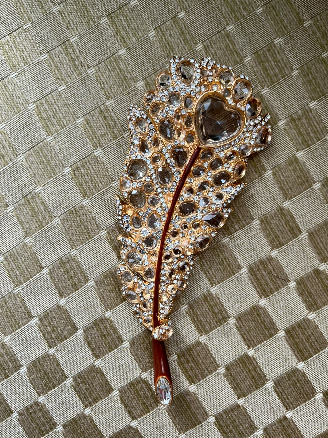 Feather Brooch with Heart-Shaped Crystal - photo 3