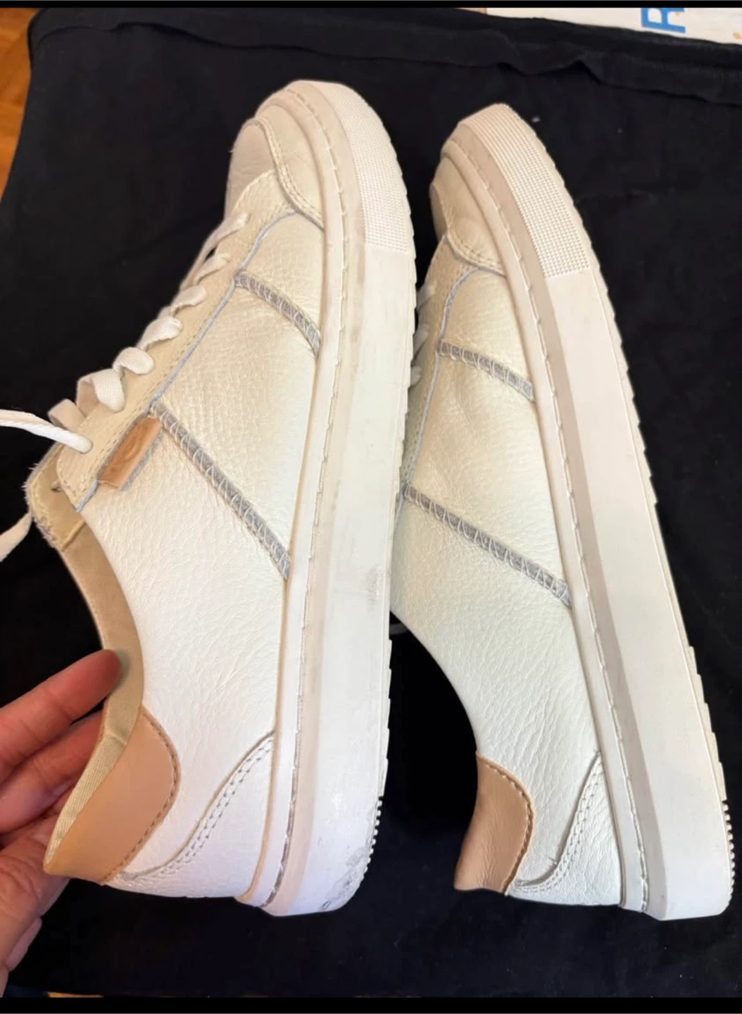 UGG Women's Alameda Lace Sneakers White Size 8 - photo 5