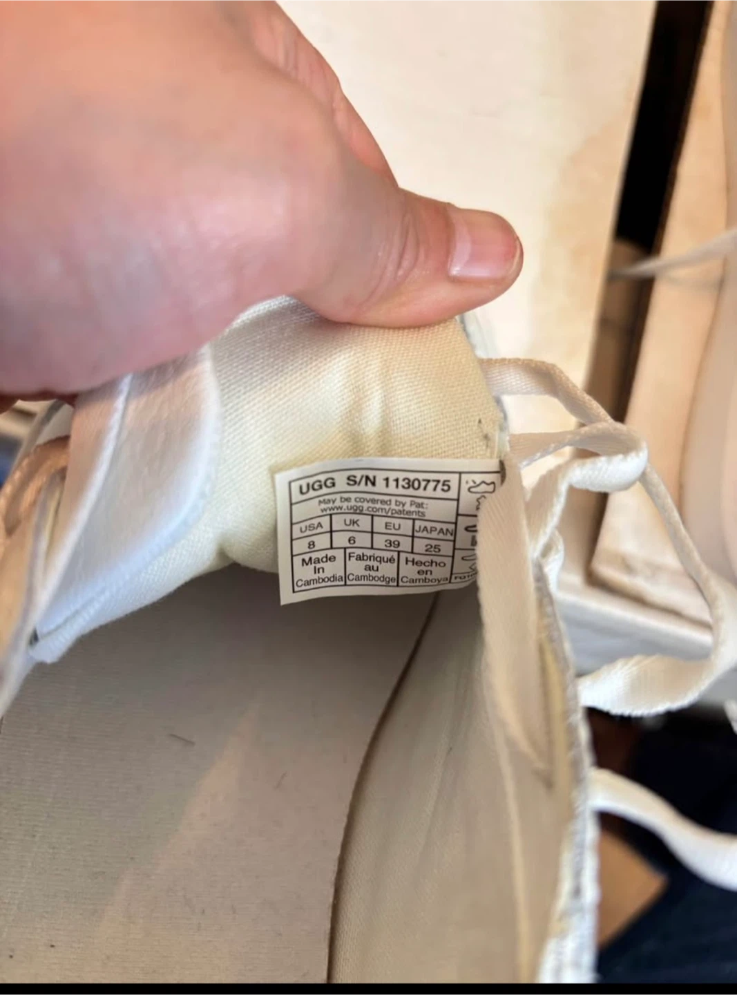 UGG Women's Alameda Lace Sneakers White Size 8
