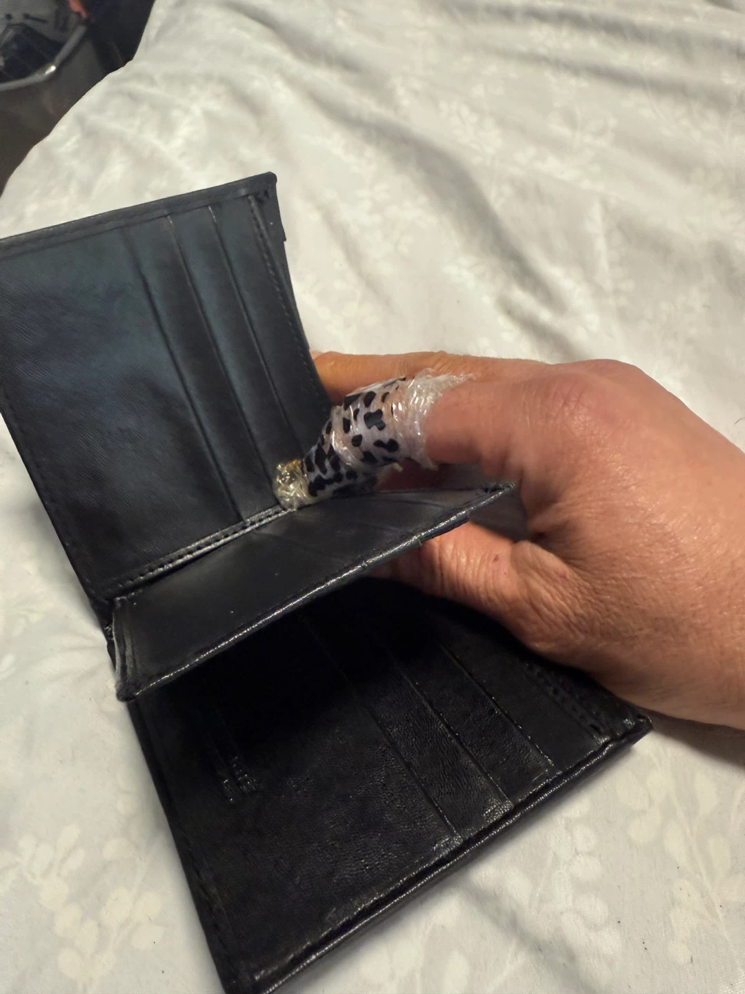 Burberry Bifold Wallet - photo 2