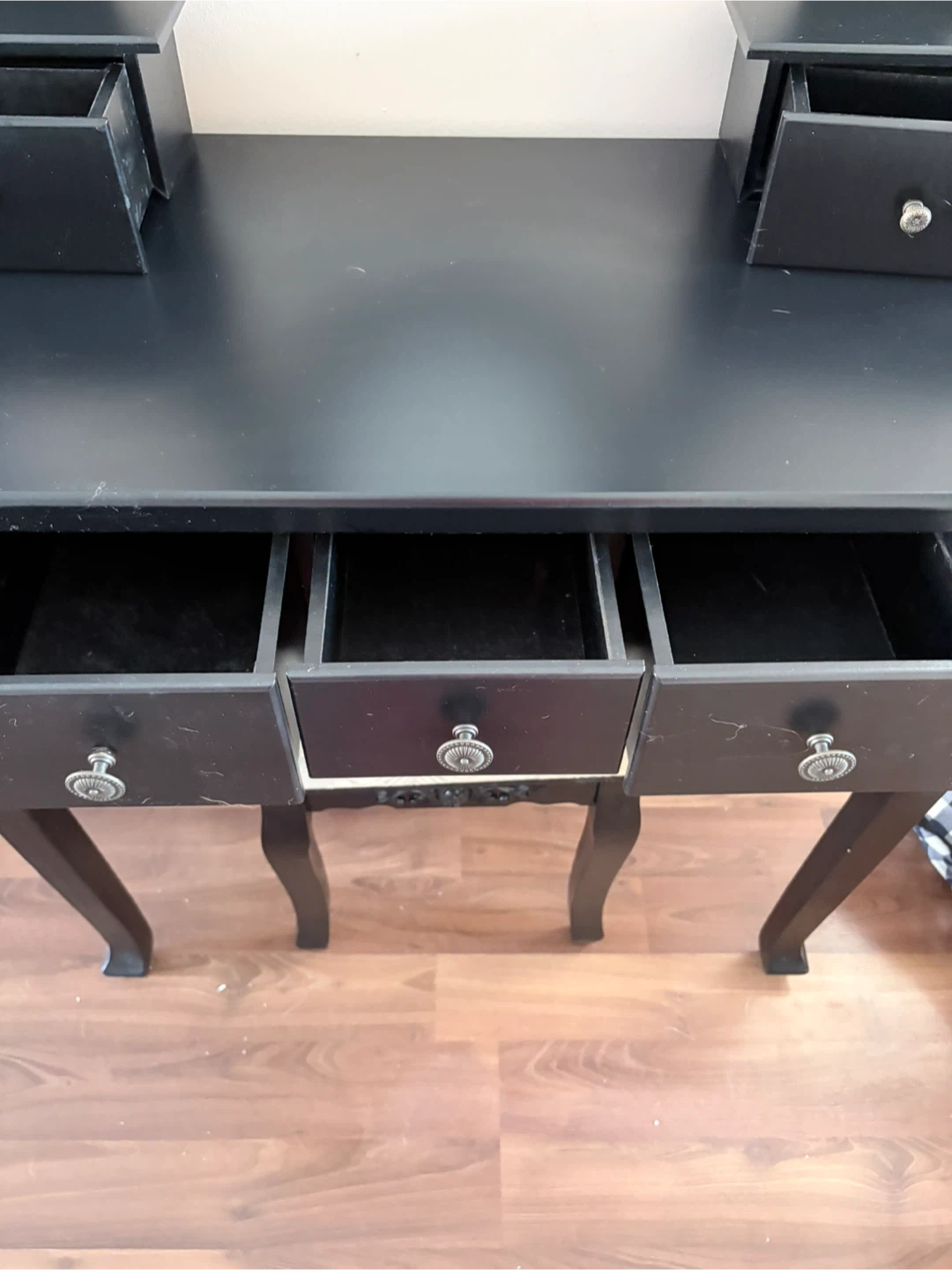 Vanity & bench - photo 5