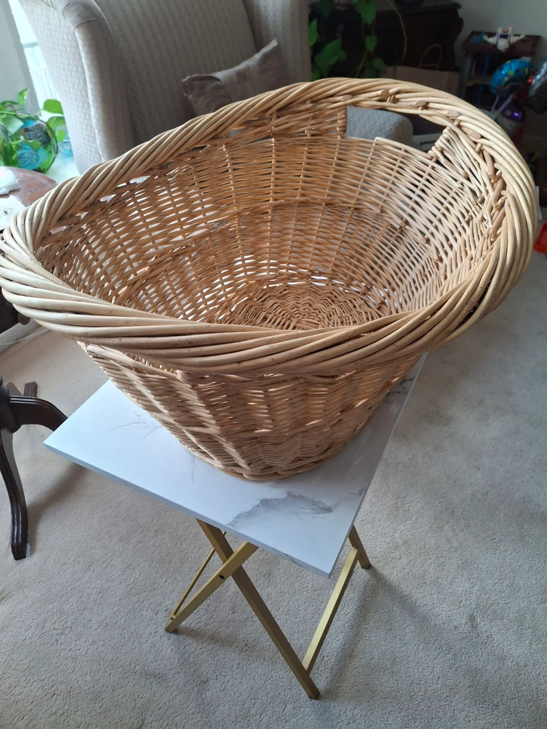 Large wicker basket - photo 2