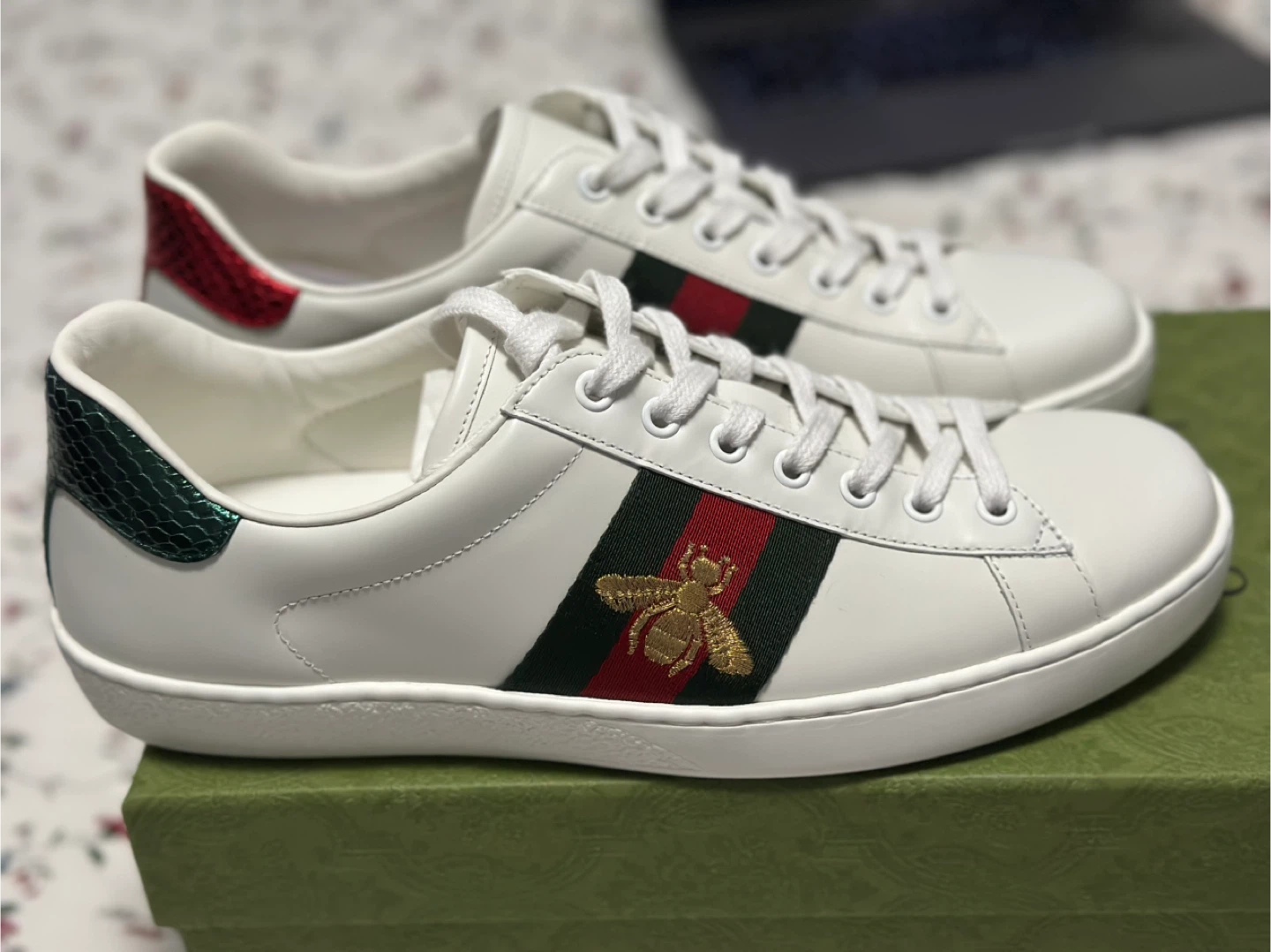 Gucci Ace Bee Sneakers White Leather