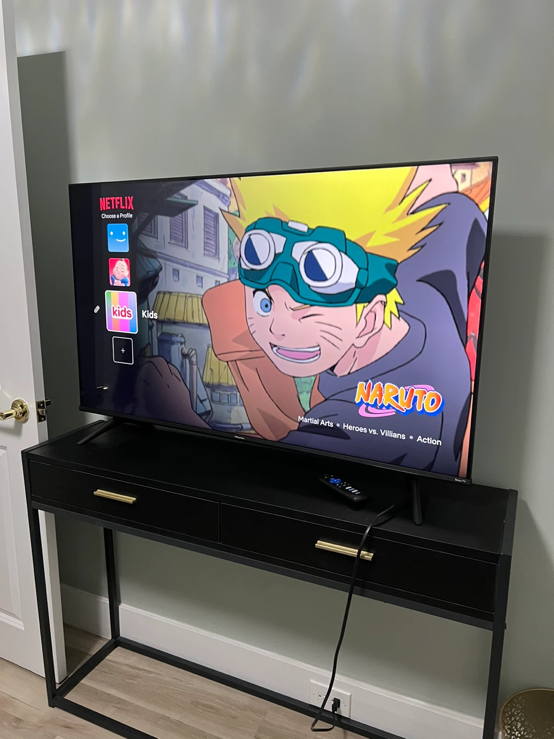 Hisense Roku TV- 55”