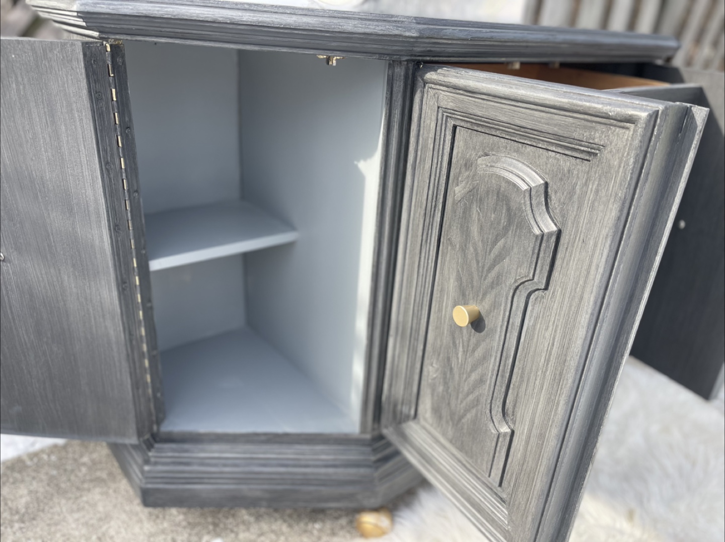 Tv stand/credenza/small console table / solid wood - photo 4