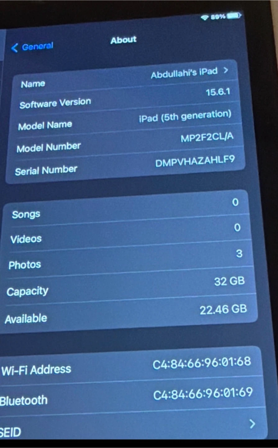 Apple iPad (5th Generation) - 32GB - Space Gray - photo 4