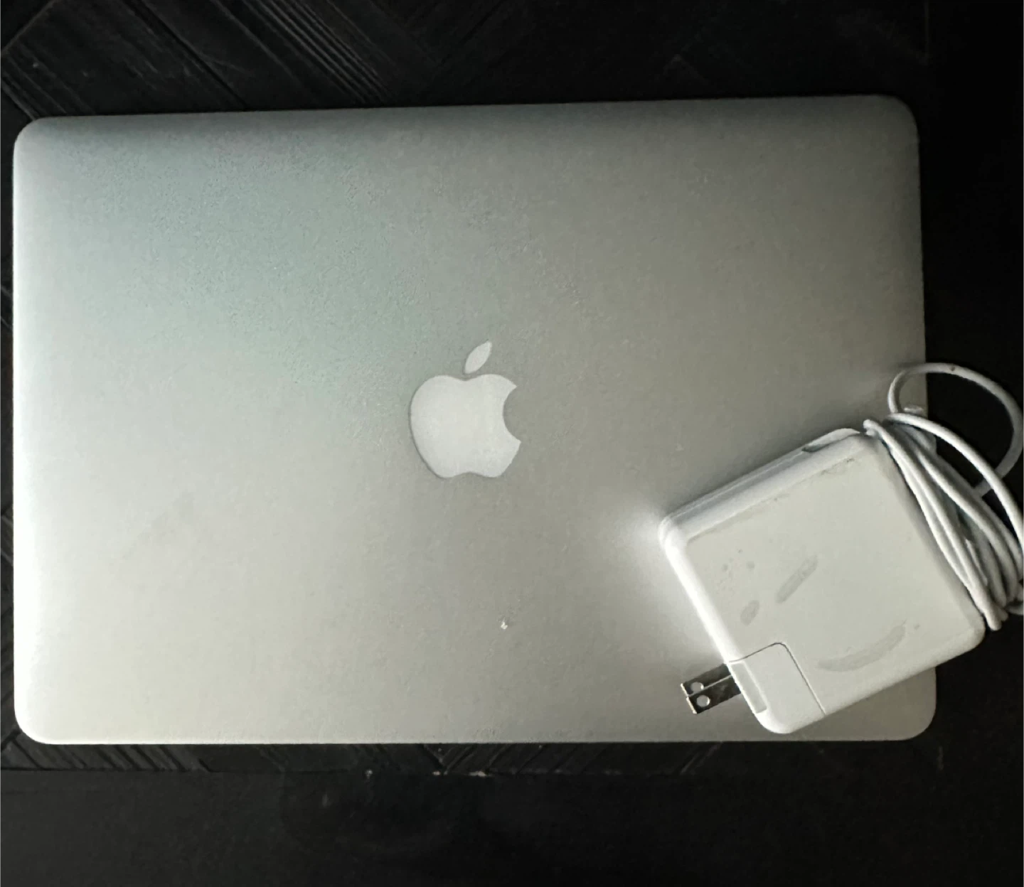Apple MacBook Pro 13-inch Laptop