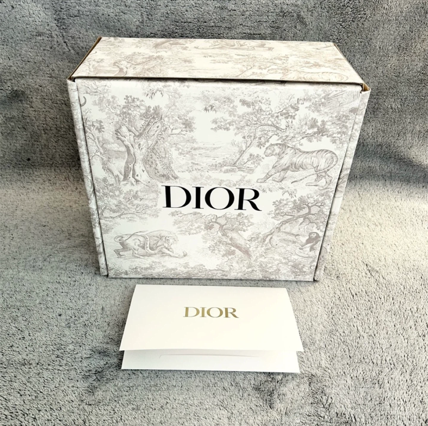 DIOR Gift Box - photo 5
