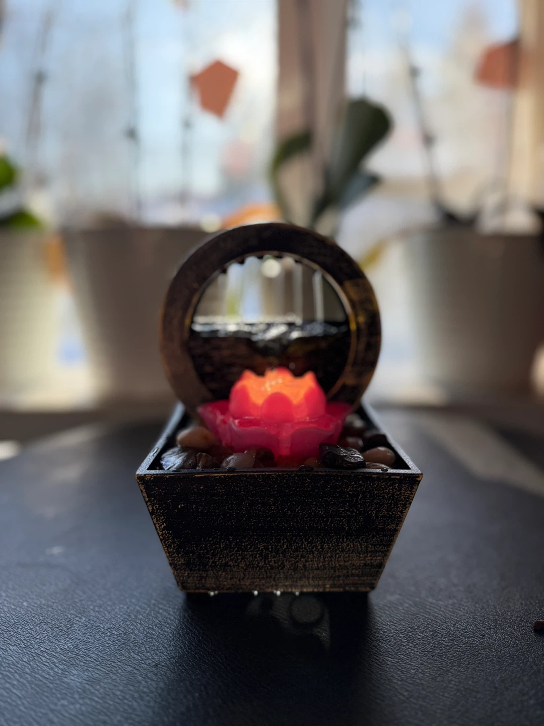 Tabletop Fountain with LED Lotus - photo 2