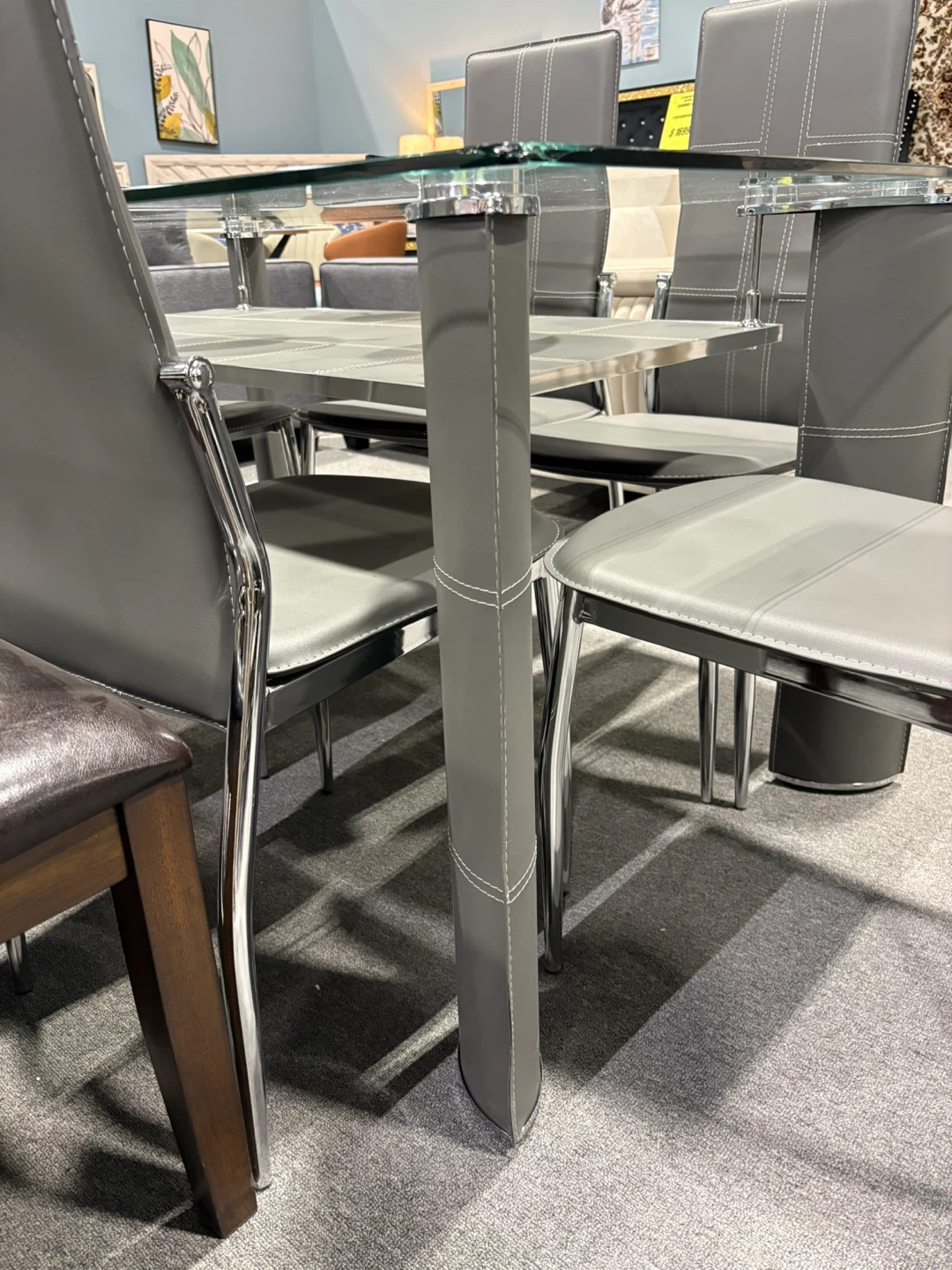Glass Dining Table with 6 Grey Chairs - photo 4