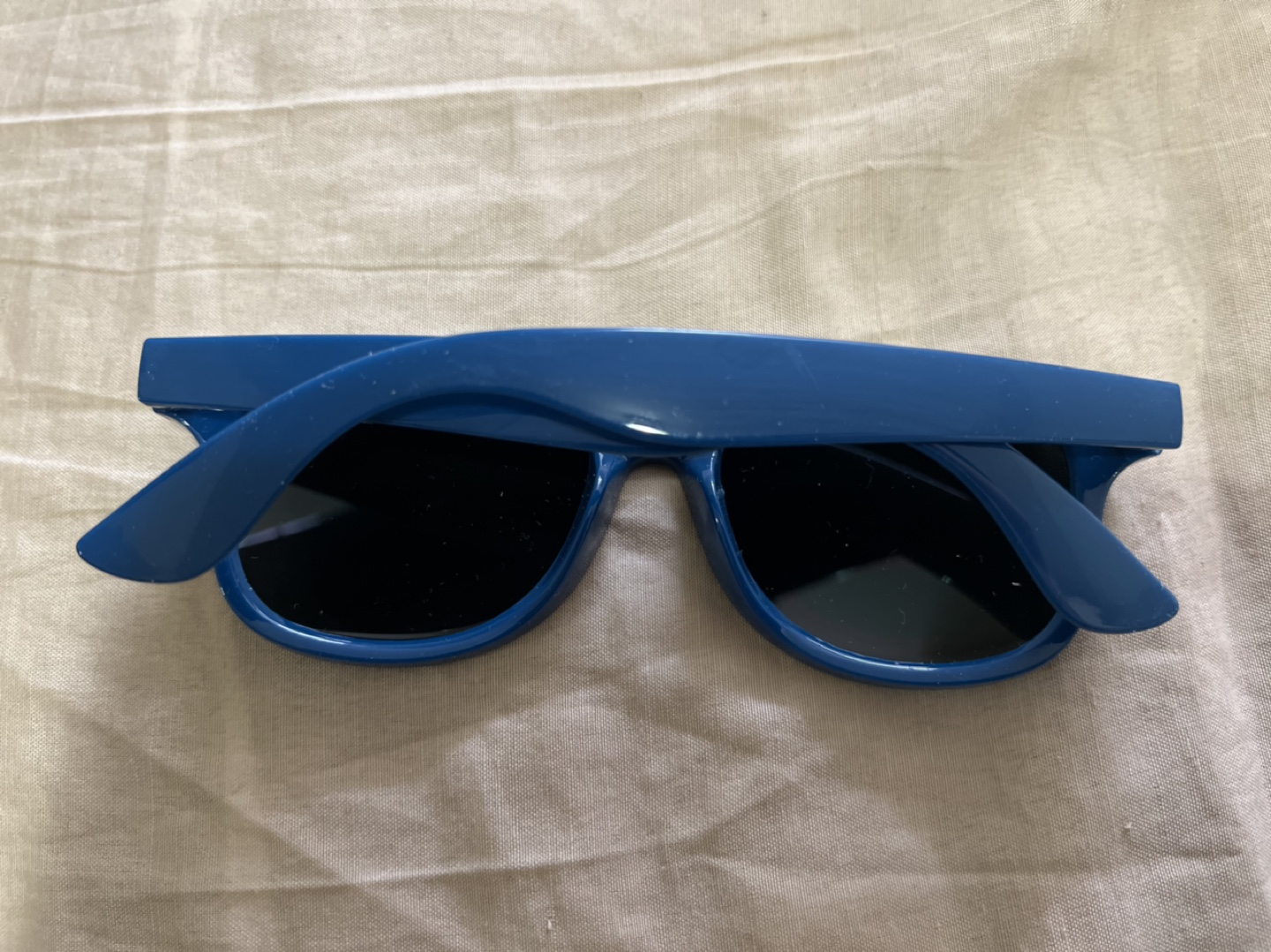 Brand New-Blue Wayfarer Style Sunglasses - photo 2