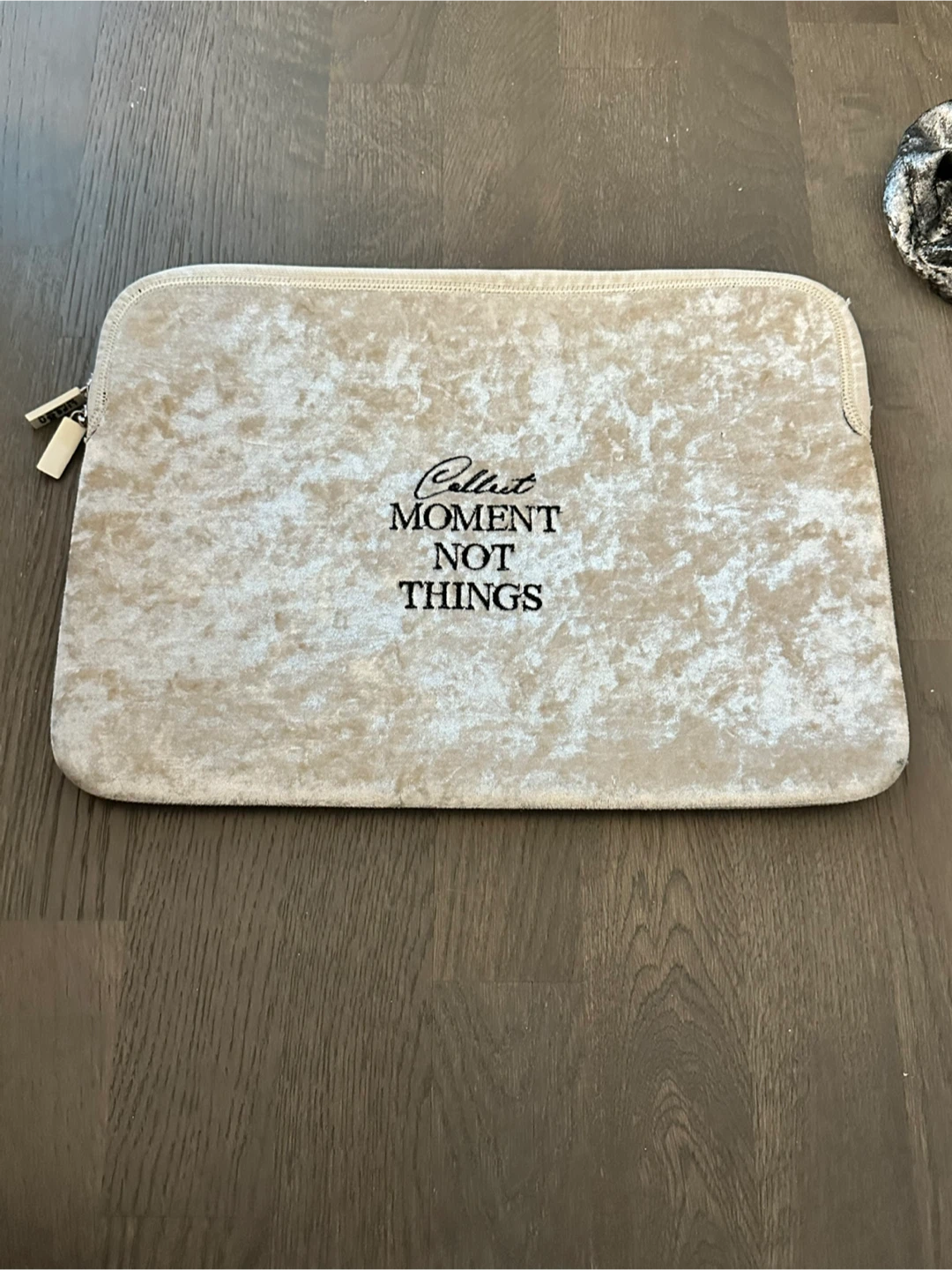 🇰🇷💻Velvet Laptop Sleeve - 16inch