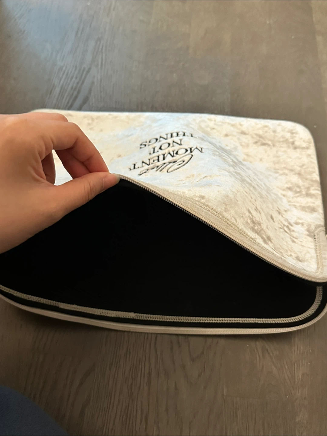 🇰🇷💻Velvet Laptop Sleeve - 16inch - photo 3