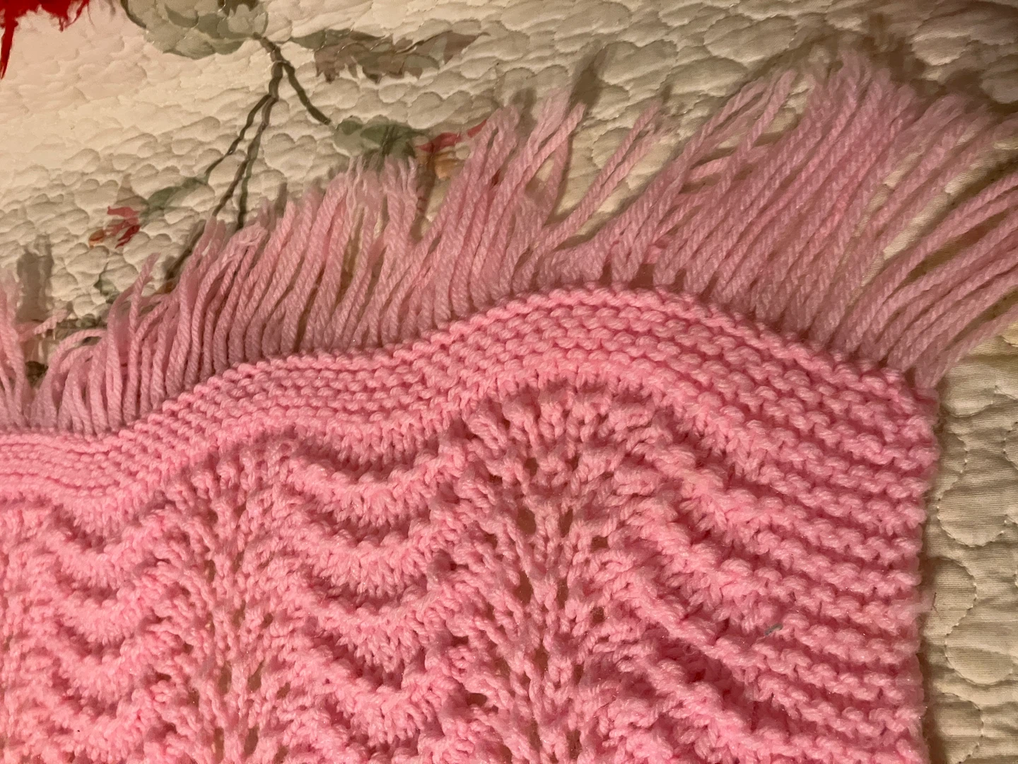 Pink hand Knitted Throw Blanket with Fringe - photo 2