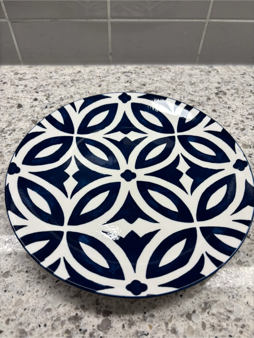 6 items: Blue and White Decorative Plate Set - photo 3