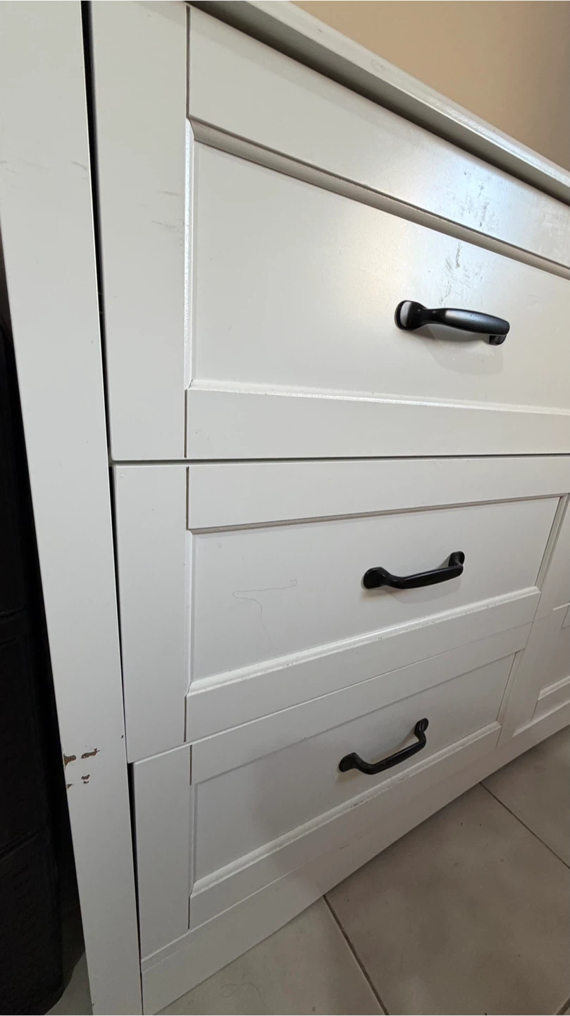 White Dresser with 6 Drawers - photo 2