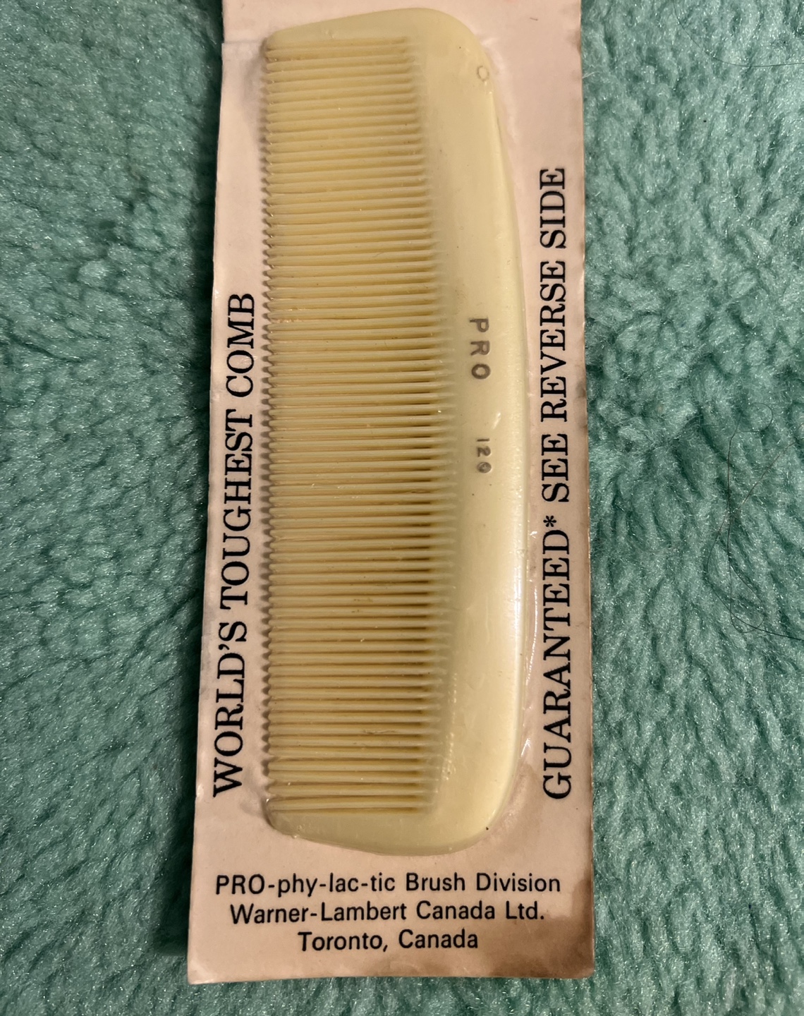 Sealed-Pro-phy-lac-tic Comb