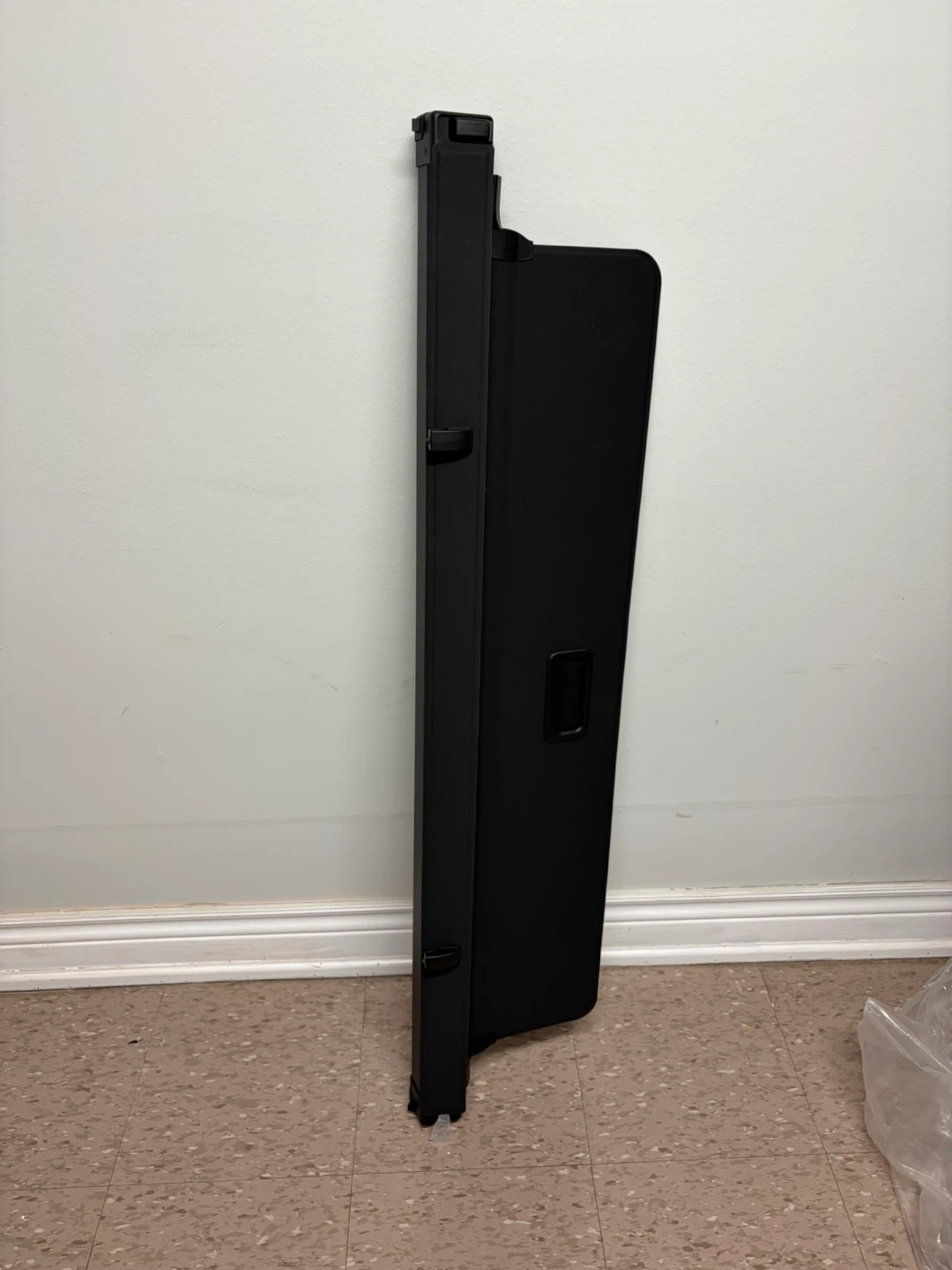 Volvo  Cargo Cover Trunk Shade - photo 2