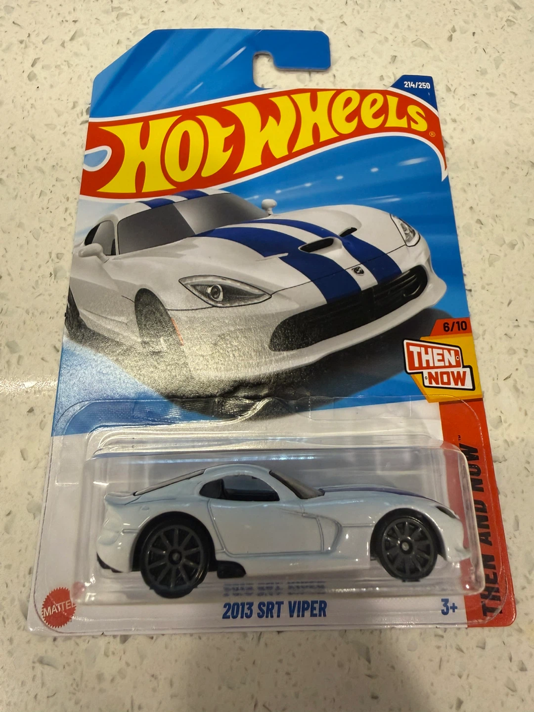 Hot Wheels 2013 SRT Viper