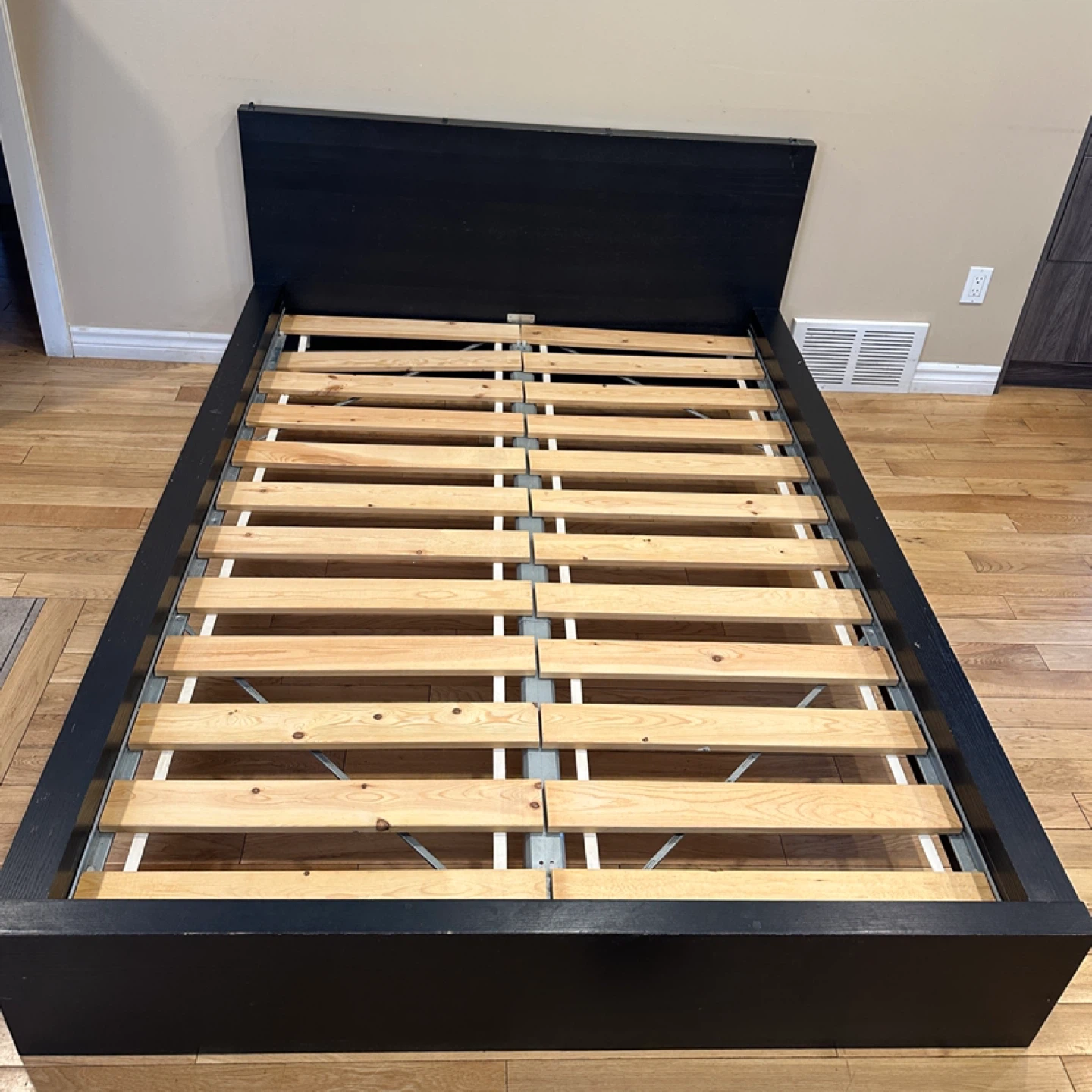 IKEA MALM Full / Double Bed Set (CAN DELIVER) - photo 5