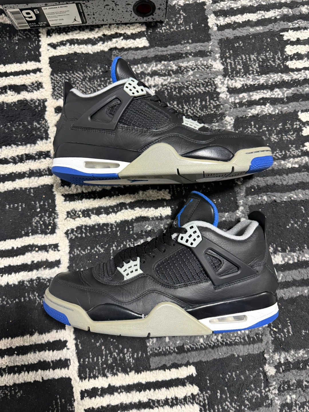 Size 9.5 - Jordan 4 Retro Motorsports Alternate 2017 - photo 2