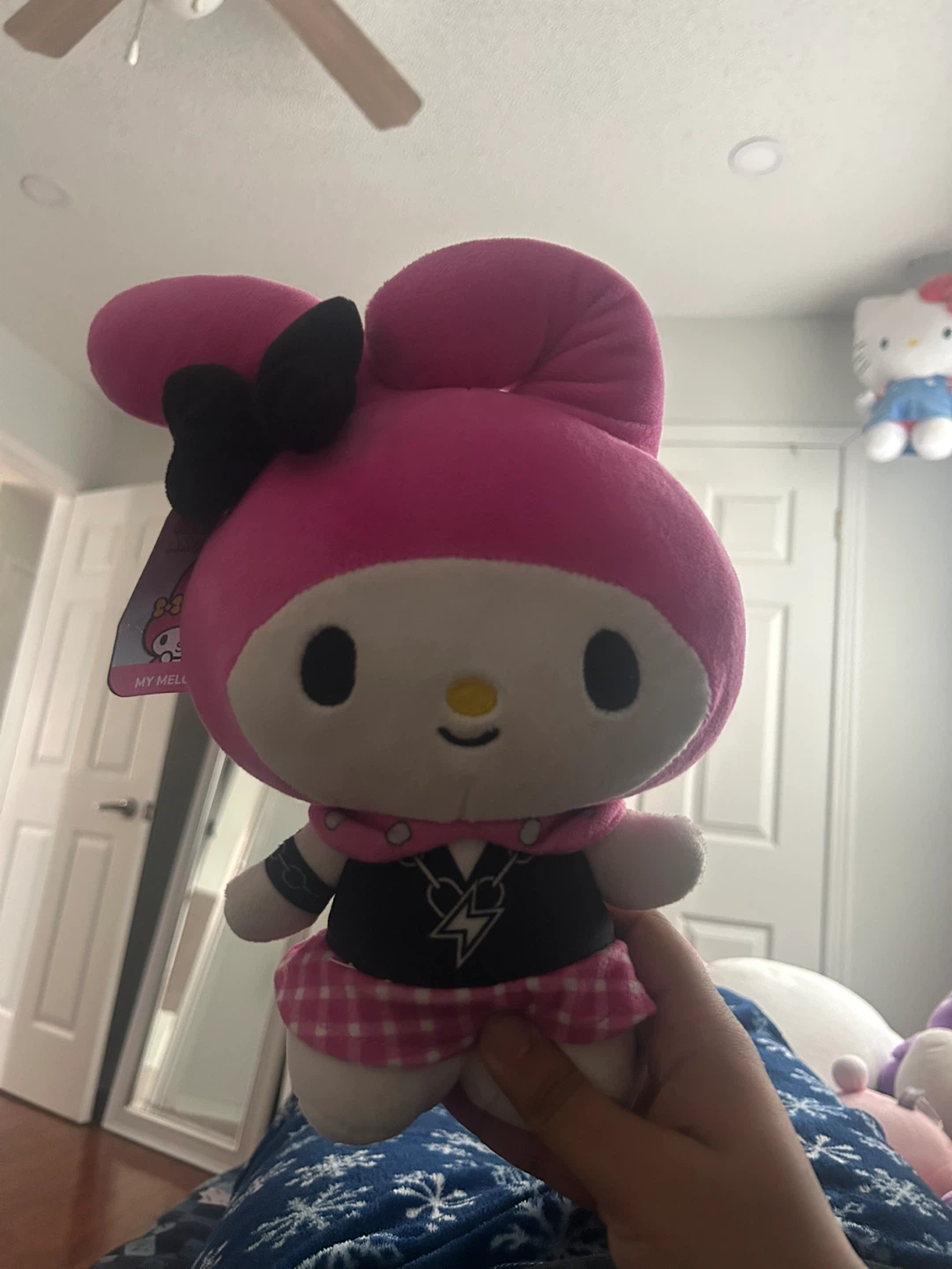 Sanrio Plush Toys - Hello Kitty, My Melody, Kuromi - photo 2