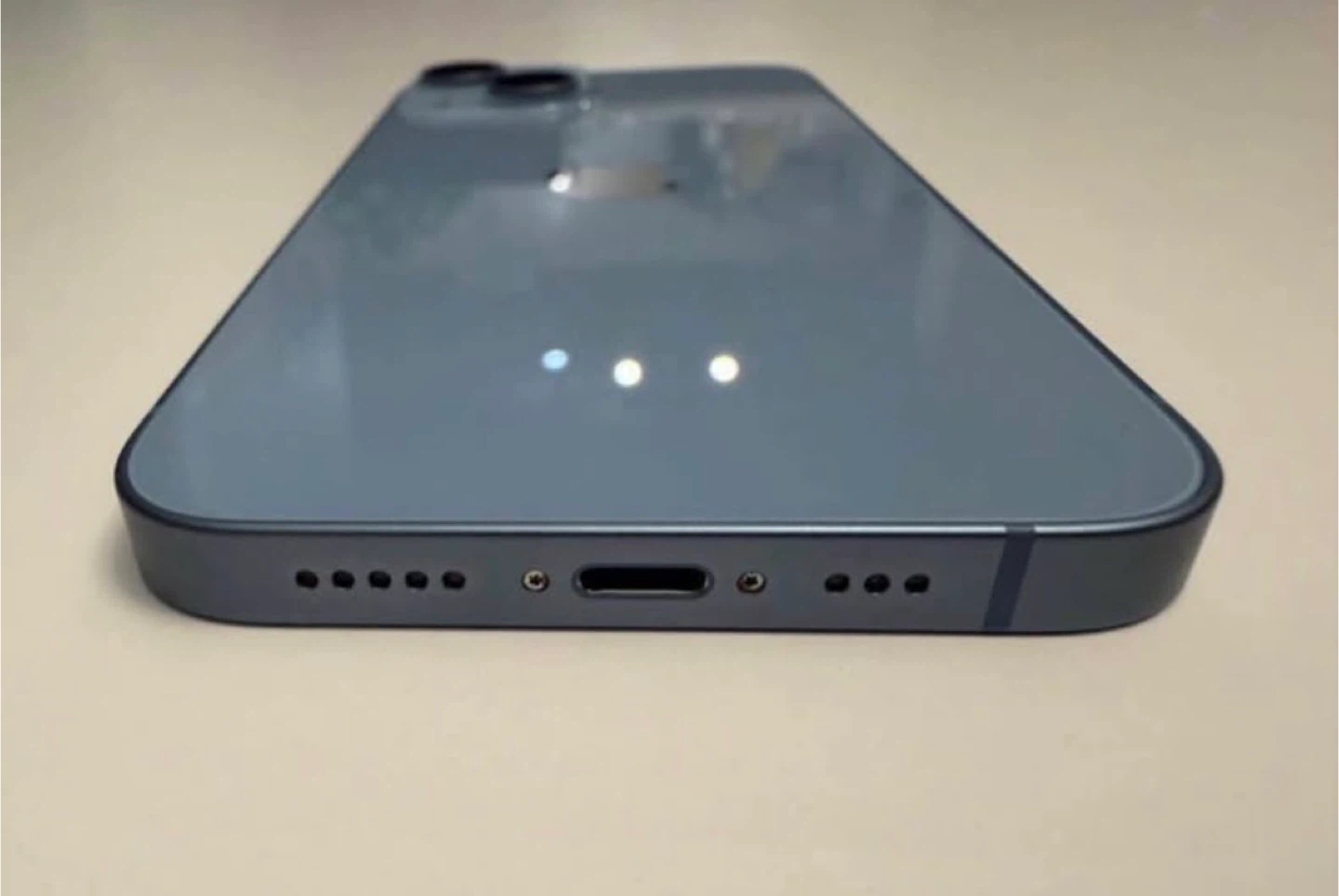 Apple iPhone 14 Pro - photo 2