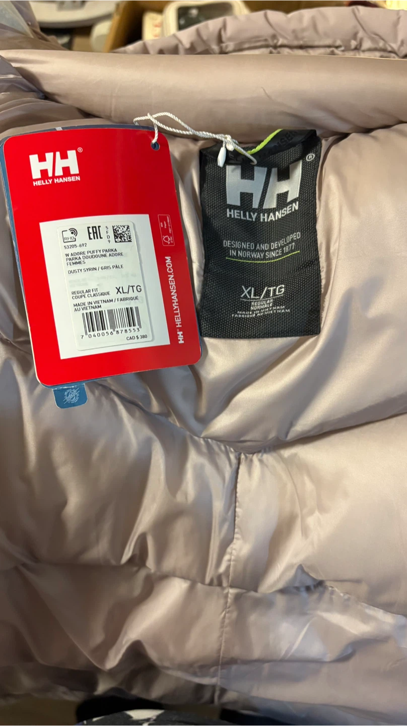 BRAND NEW!!! Helly Hanson Parka - photo 4