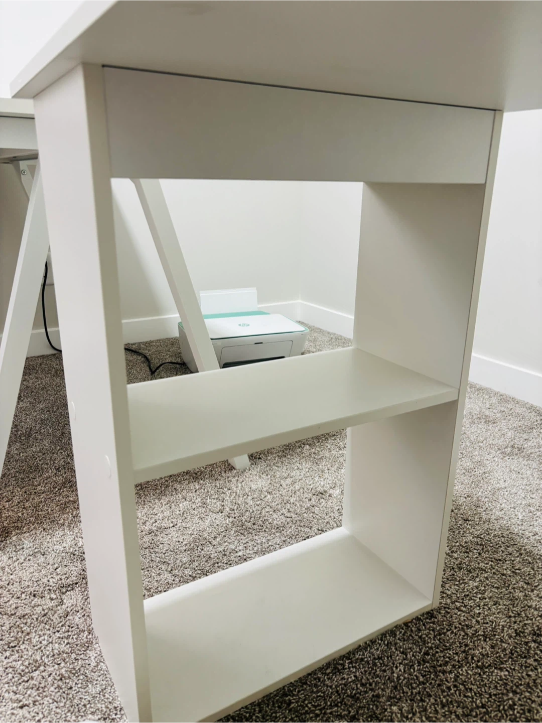 White Desk with Shelves - photo 2