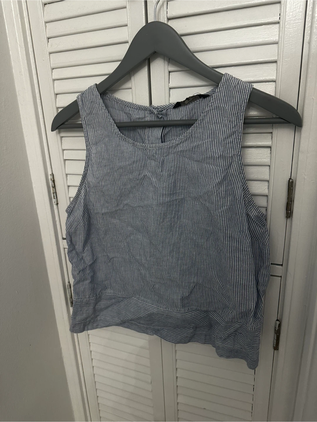 Banana Republic Blue and White Striped Sleeveless Top - photo 2