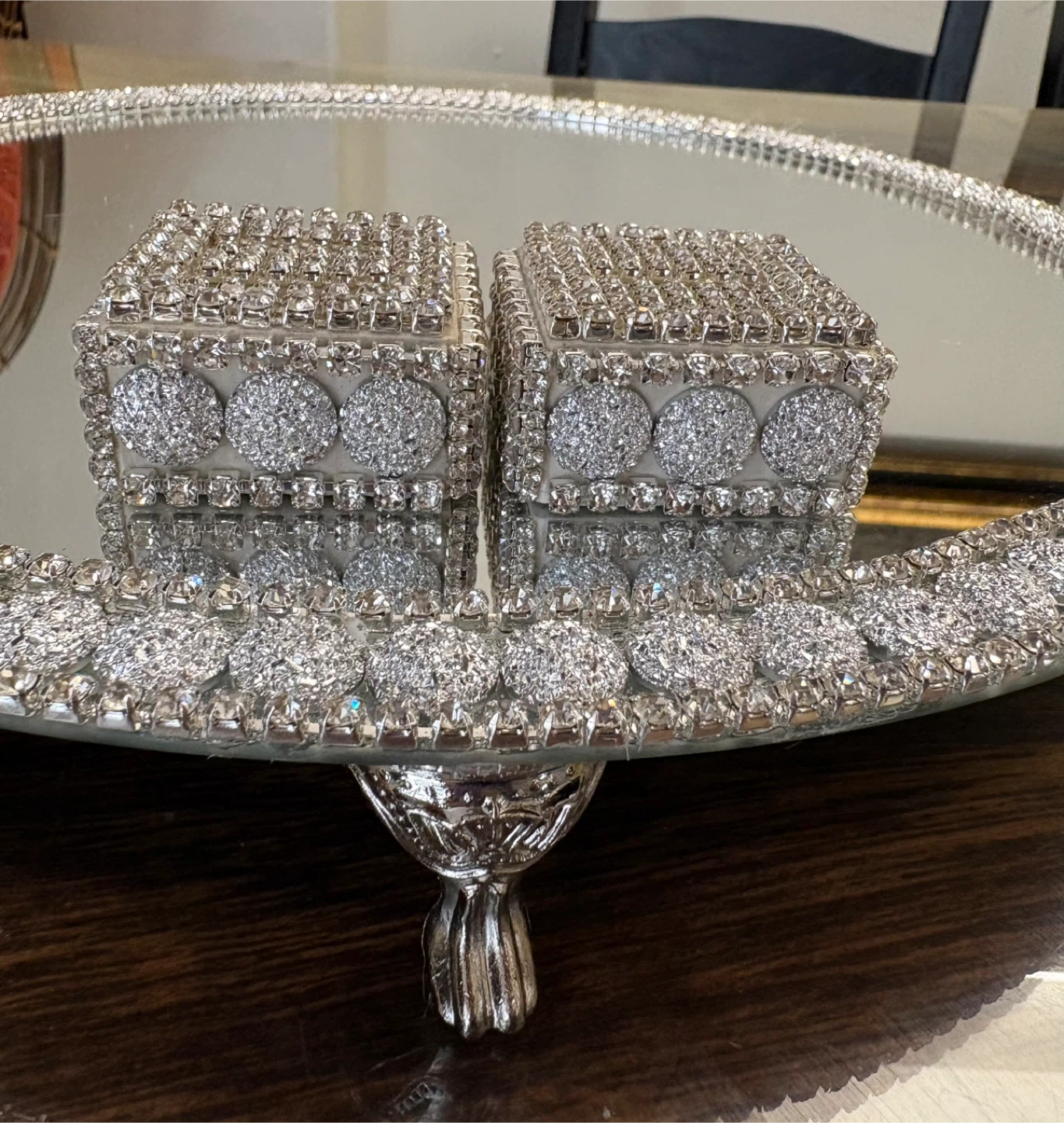 Round Mirror Tray with crushed diamond & silver rhinestone - photo 3