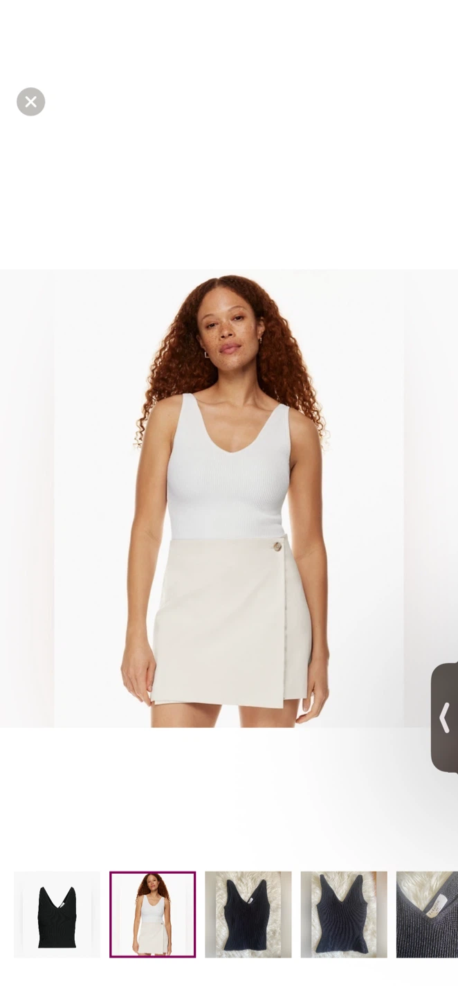 Babaton Black Sculpt Knit V-Neck Tank - photo 2
