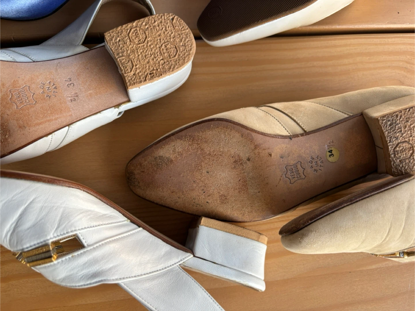 Shoes for women from Italy, 10 dollars each - photo 5