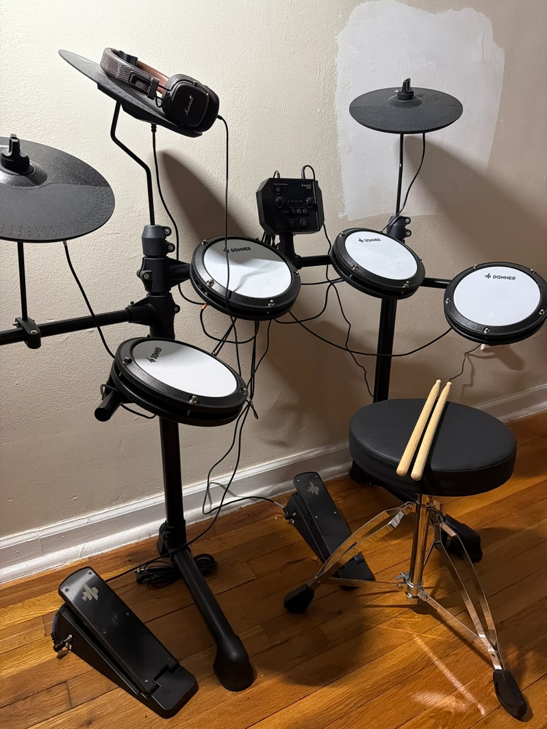 Donner Electronic Drum Kit and Stool - photo 3