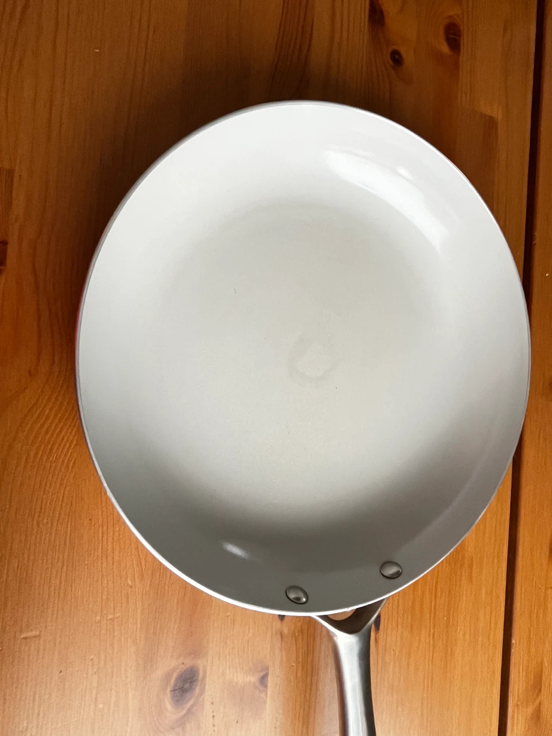 White Ceramic Non-Stick Frying Pan