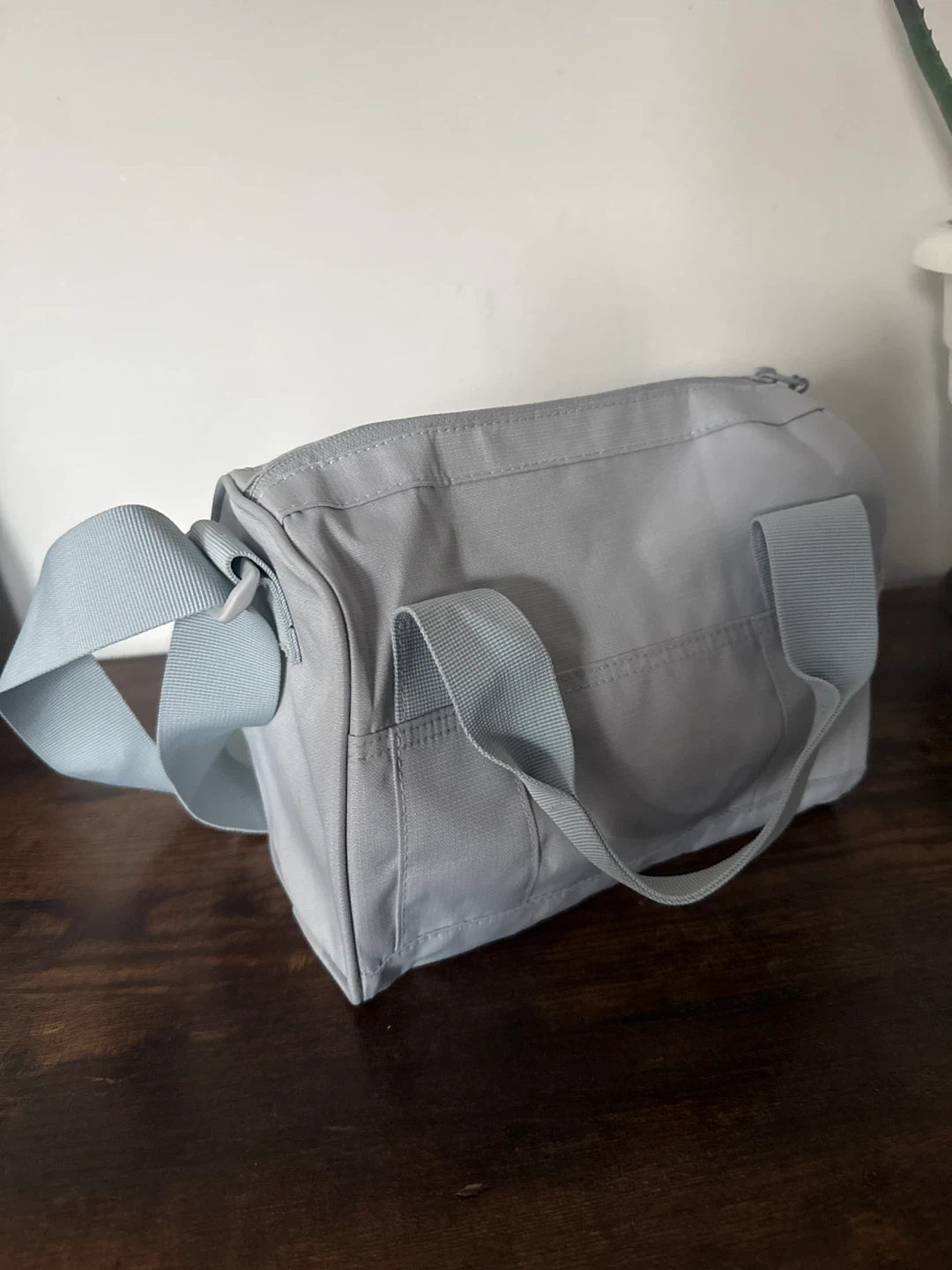 Light Grey lunch Bag with Shoulder Strap