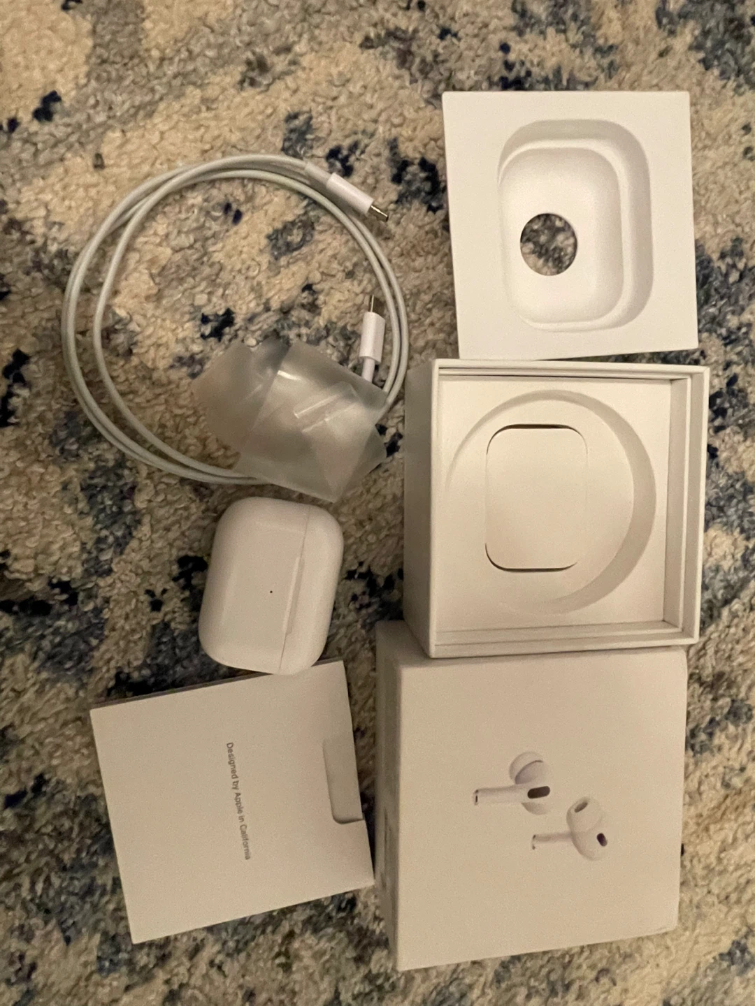 Apple AirPods Pro (2nd generation) USB-C - photo 4