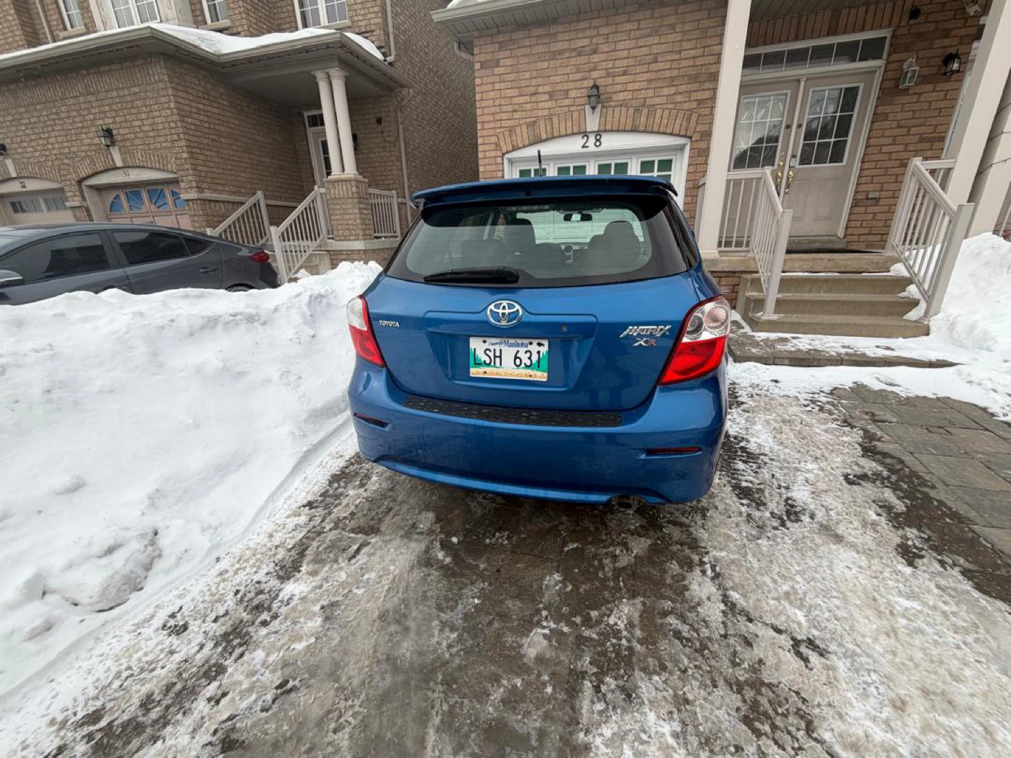 2010 Toyota Matrix Xr - photo 2