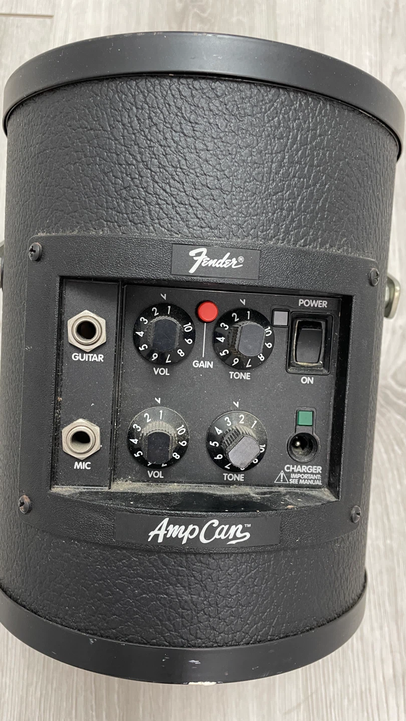 Three guitar amps for $30 - photo 5