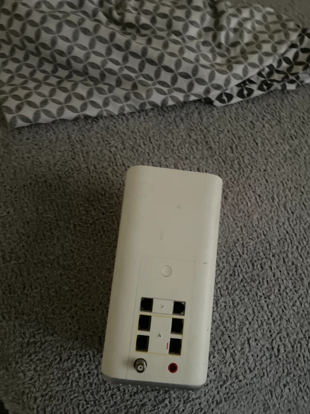 White Wireless Router/Modem - photo 2