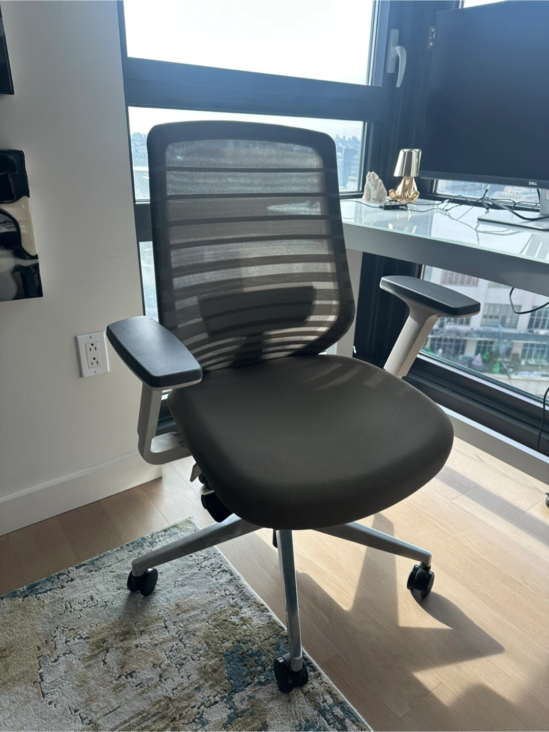 Branch Ergonomic Mesh Office Chair