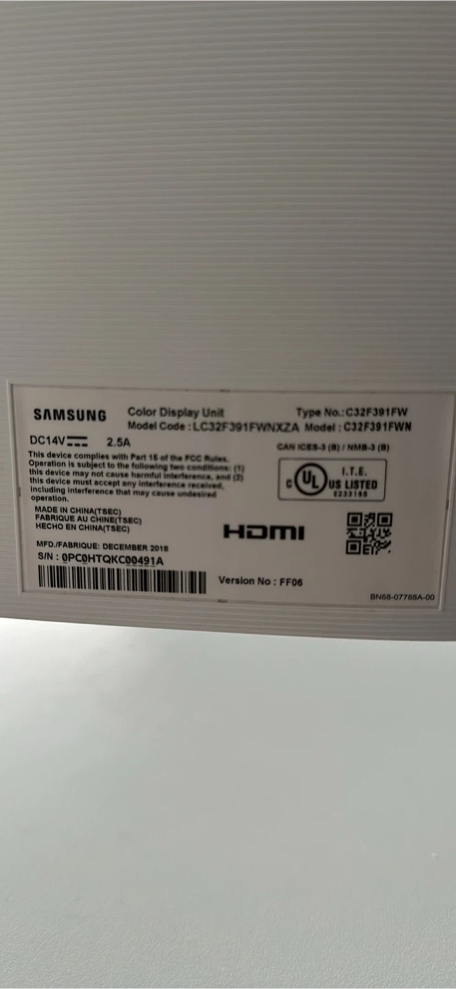 Broken Screen Samsung 32" Curved Monitor - photo 4