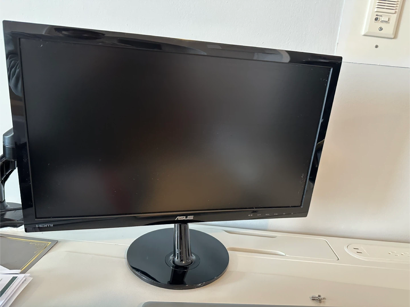 ASUS Computer Monitor