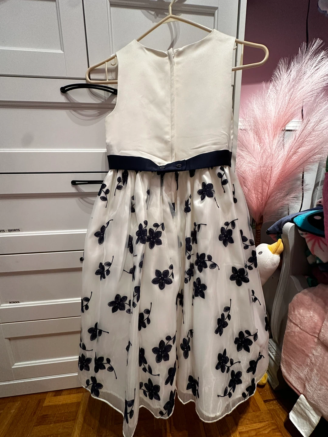 Girls Dress Size 10 Navy Flower Applique - photo 2