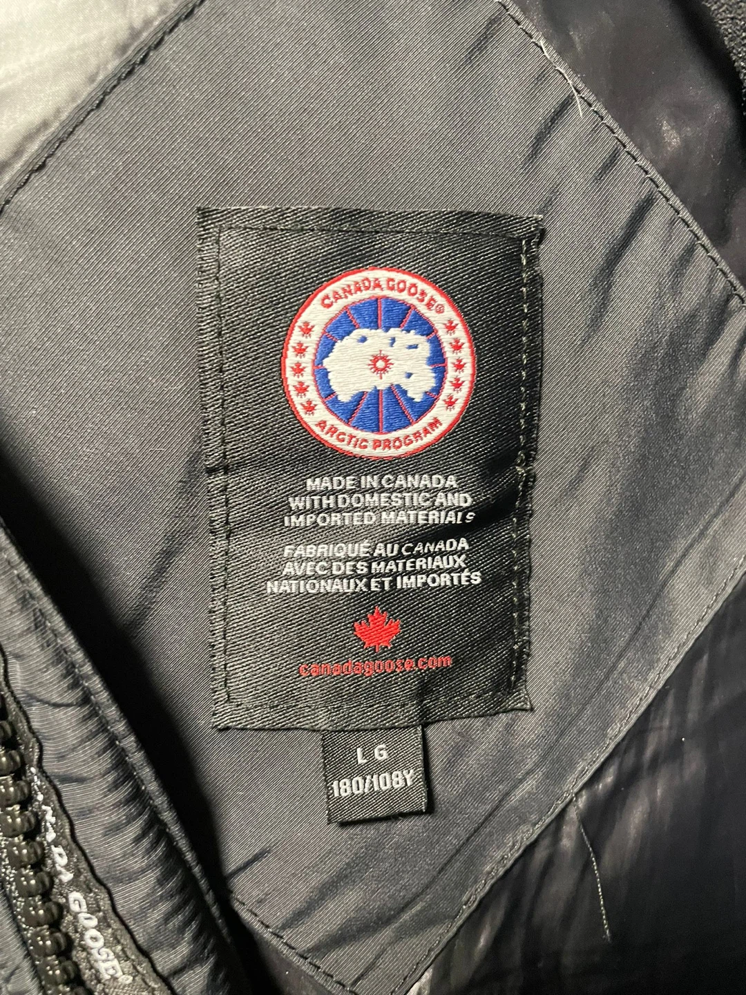 Men’s Canada Goose Puffer Jacket - photo 3