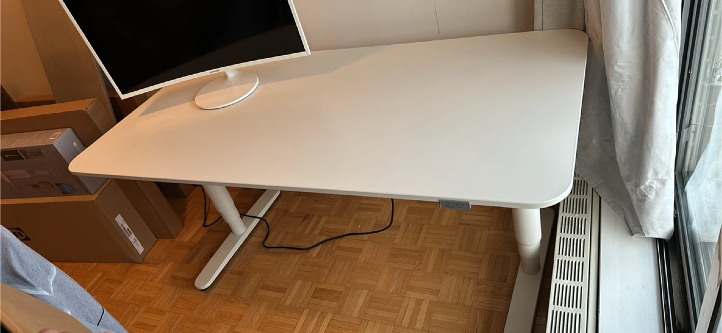 IKEA BEKANT Standing Desk - White